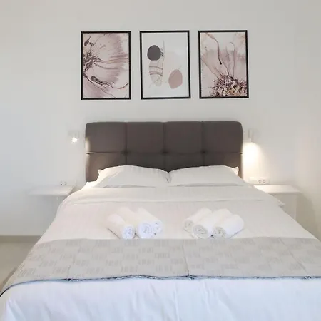 아파트 Maestral *