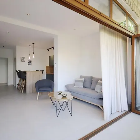 Apartment Maestral
