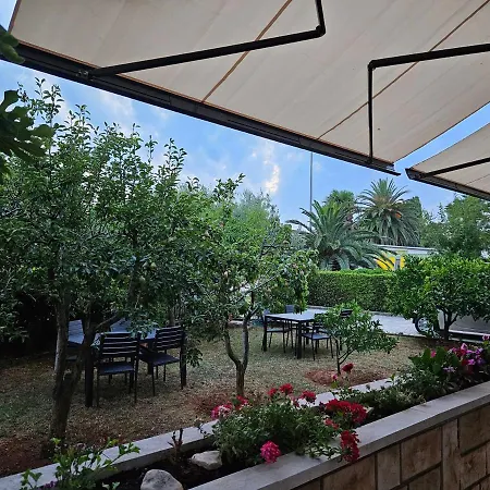 Apartment Maestral